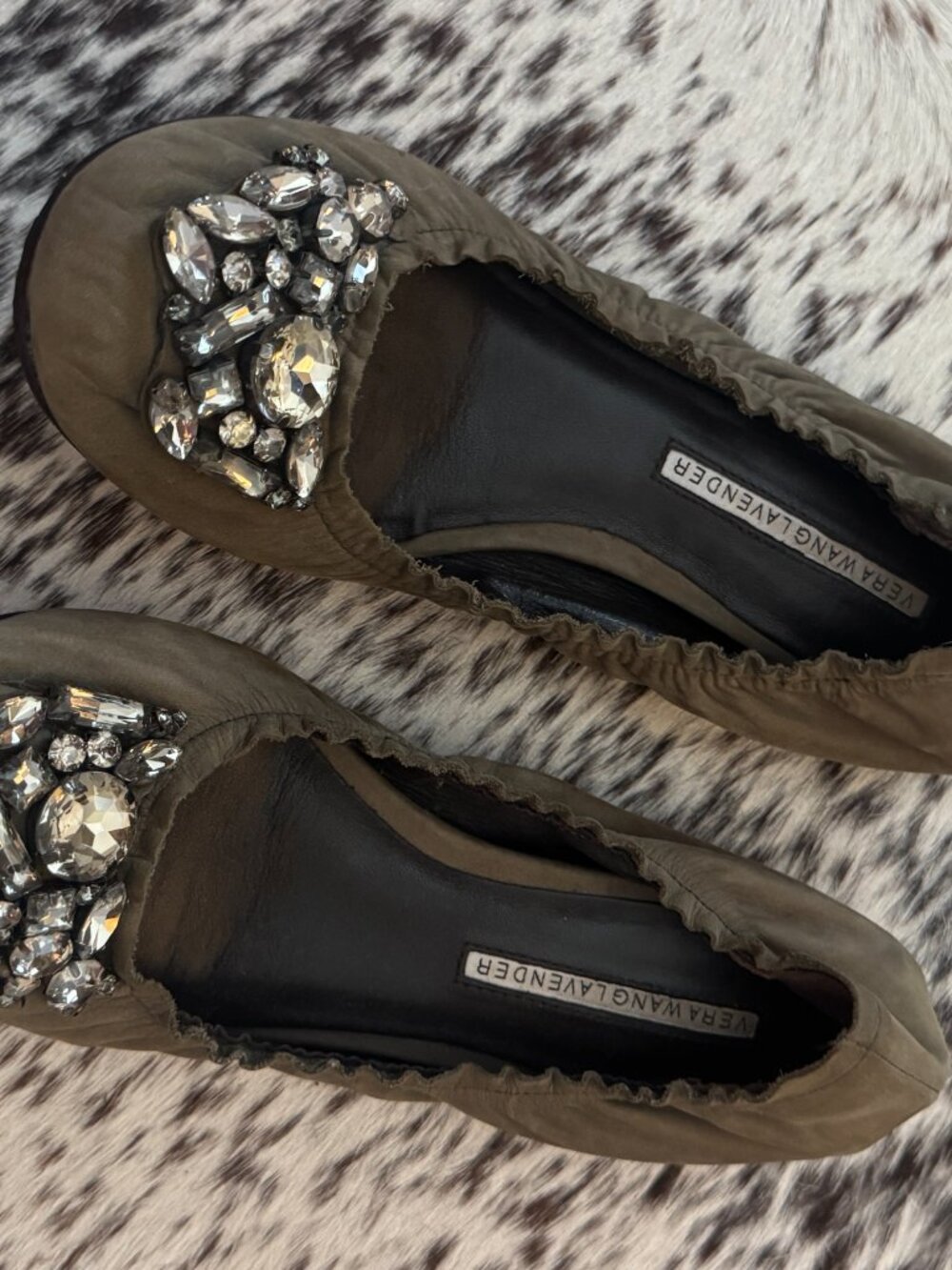 Vera Wang Lavender Olive Suede Flats with Crystal Brooch Size 6